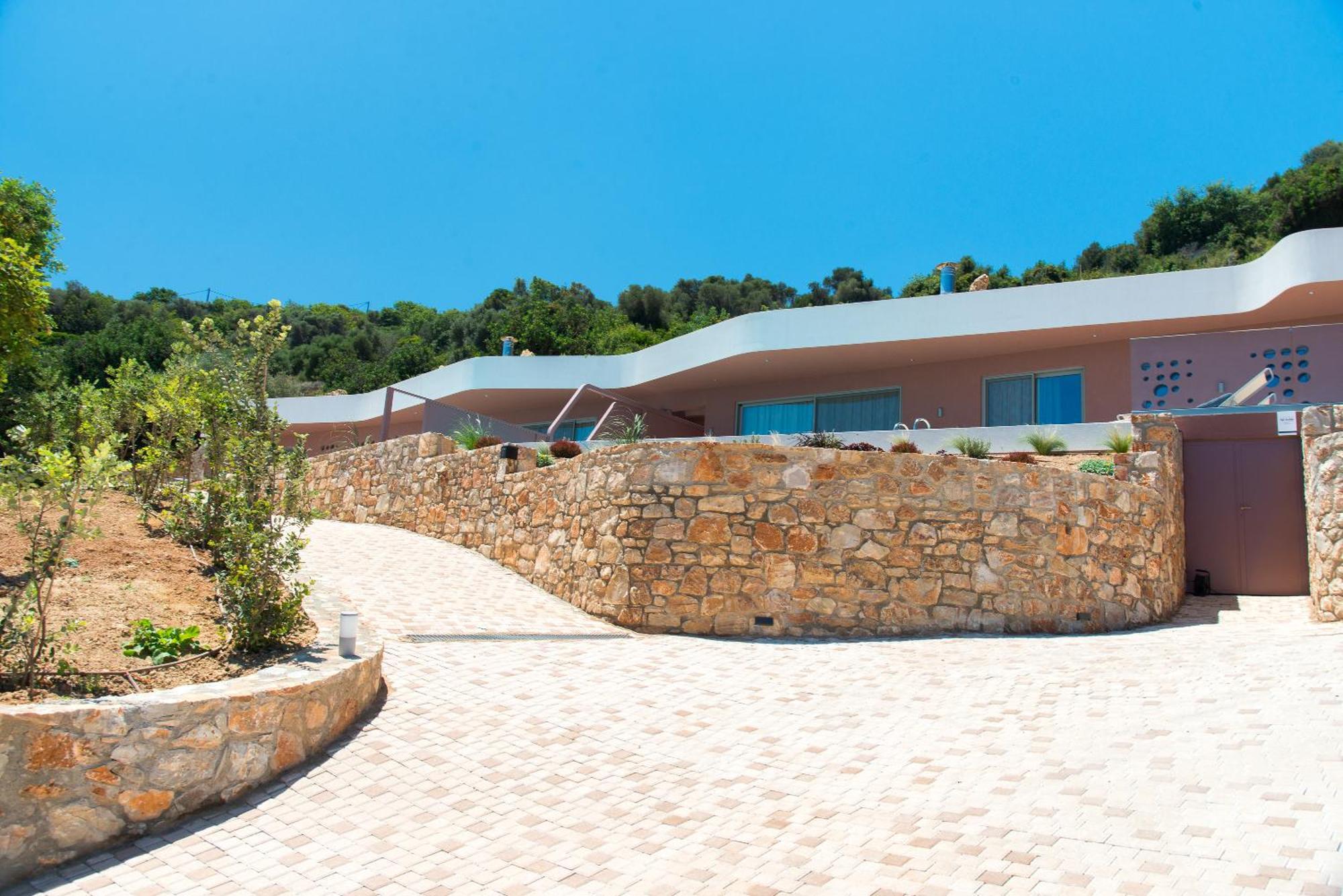 Plethora Luxury Suites Rodhia  Exterior photo