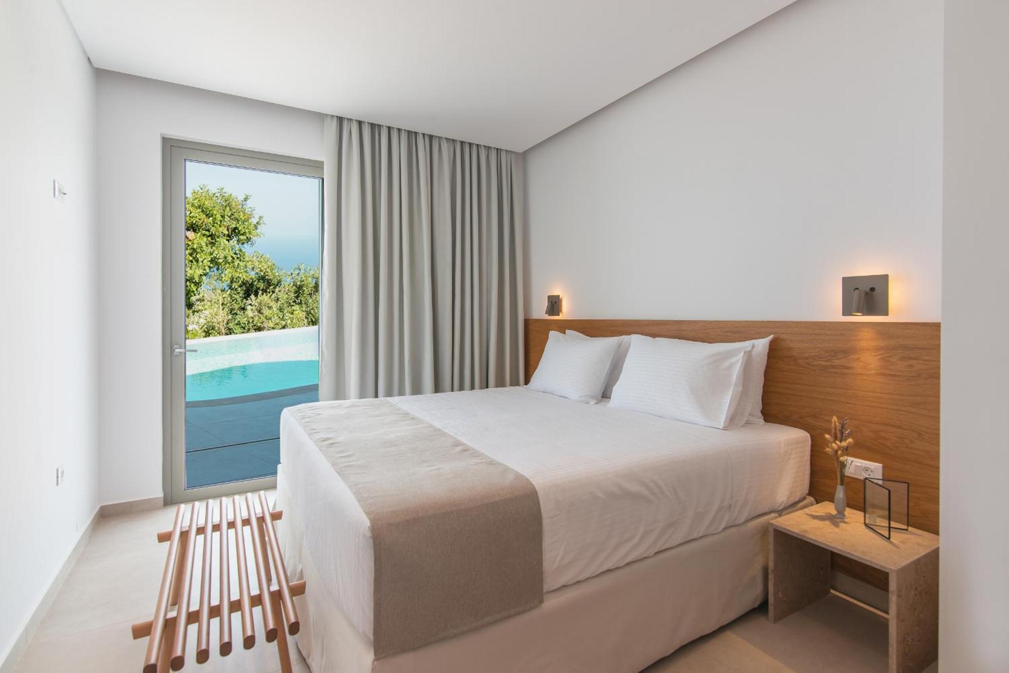Plethora Luxury Suites Rodhia  Exterior photo